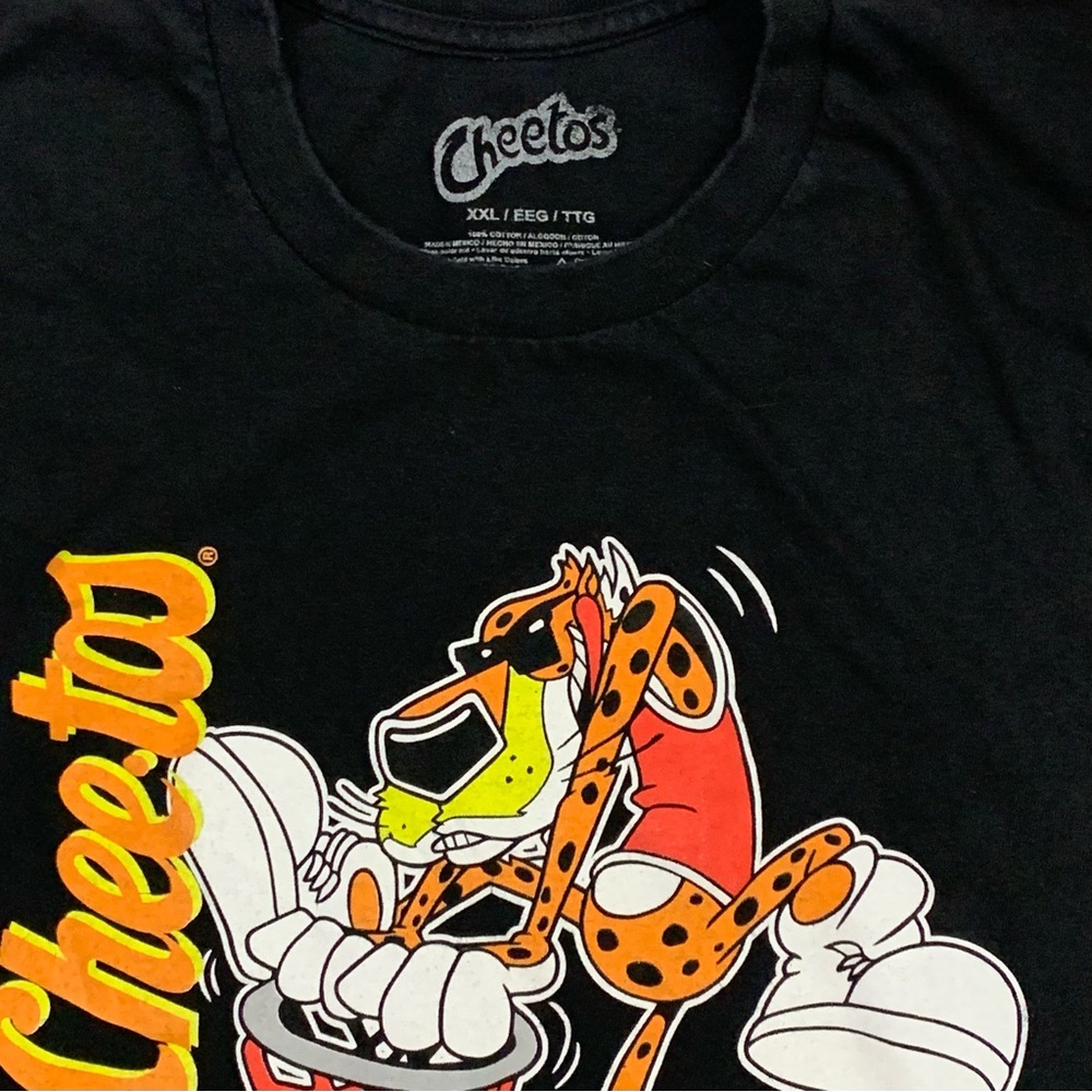 Cheetos Chester Cheetah Graphic Black Graphic T-Shirt Basketball Dunk Size 2XL - Picture 3 of 5